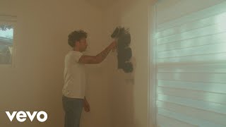 Download lagu Dylan Matthew - Did You Tell Him About Me? mp3 Download lagu Dylan Matthew - Did You Tell Him About Me? mp3