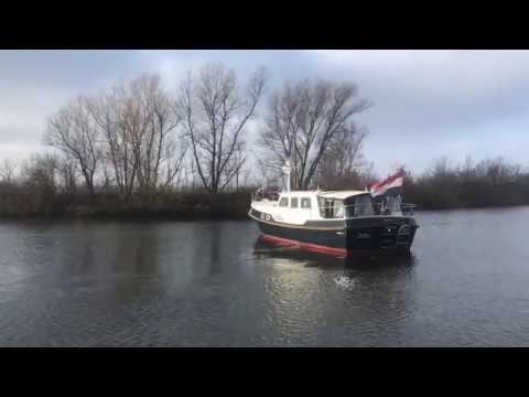 Kuster A-38 for sale by Yachting Company Muiderzand!