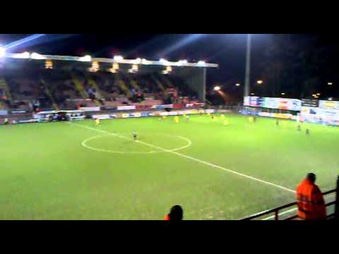 7/1/2012: FC Brussels - Waasland-Beveren (eindsignaal)