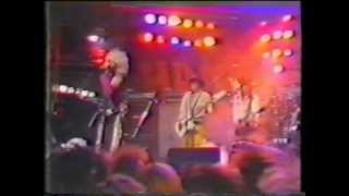 Hanoi Rocks - Underwater World (Live on UK Channel 4&#39;s The Tube, 1984)