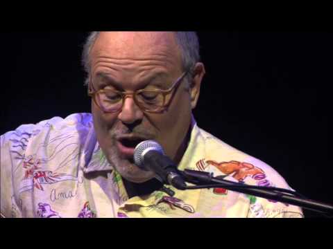 Behind the Guitar: Stefan Grossman