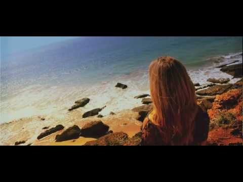 NATALIA BELLIDO - "Laura"