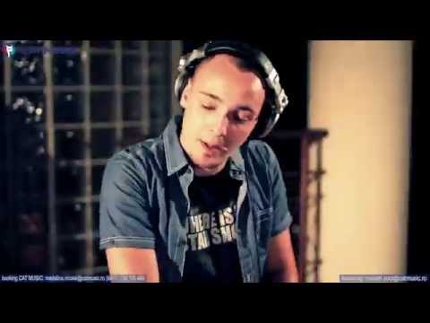 El Proyecto feat. Dana Nalbaru - Un milion (Official Video)