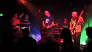 Zen Robbi - Live at the Tiki Bar in Costa Mesa 10-11-13 - Pt 1