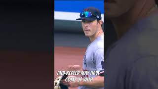 Download lagu Max Kepler GREATEST CATCH in a Twins Uniform #shorts #mlb mp3