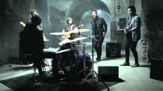 Tip Toeing - The Monomes