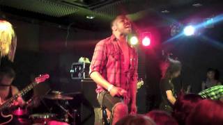 It Starts With Alaska - The Creature (Live@TheRedHouse)