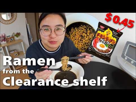【Cheap Japan Life】 Trying $0.45 "Mystery Black" RamenⅠMy Budget Life in Japan
