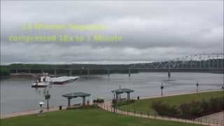 preview picture of video 'Dubuque Iowa Barge Drifting on Mississippi River'