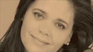 MARIA DO CEO. CABECINHA NO OMBRO