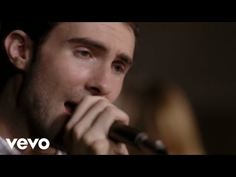 Maroon 5 - Sunday Morning (Closed Captioned)