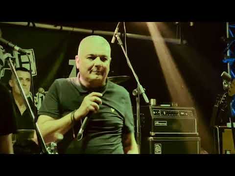 Klasse Kriminale - Oi! fatti una risata (Last One To Fest)