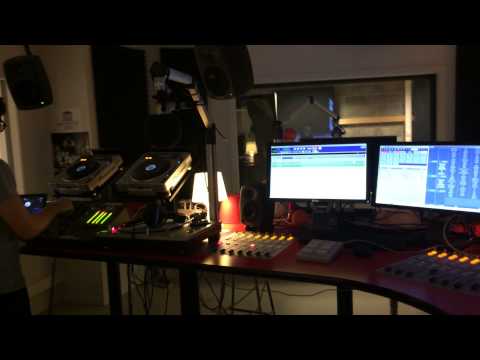 Jonas Lion's guest mix at Texture Radio (12-02-15)