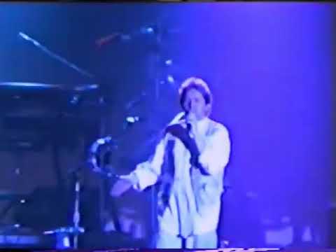 Yes Interviews: 3/18/98 - Mannheim - interview and Rhythm of Love (live)
