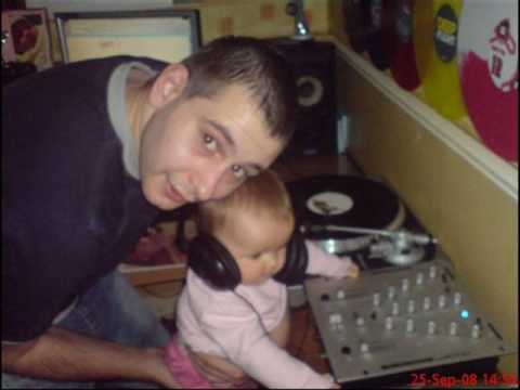 DJ JP SSD FT MORGAN ON DECKS LOL.wmv