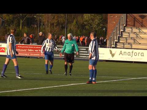 3 nov 2012 VV De Meern 9 - Lopik 4 com 1-2 discussie buitenspel