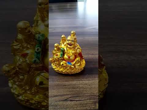 Laughing buddha statue