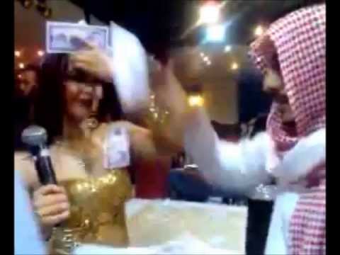 Travaillement Saoudien 1 million de dollars !