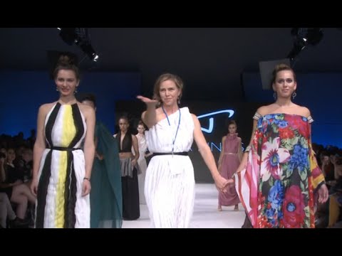 Teresa Lindsay Couture SS2016 Vancouver Fashion Week, Internation Fashion Designers