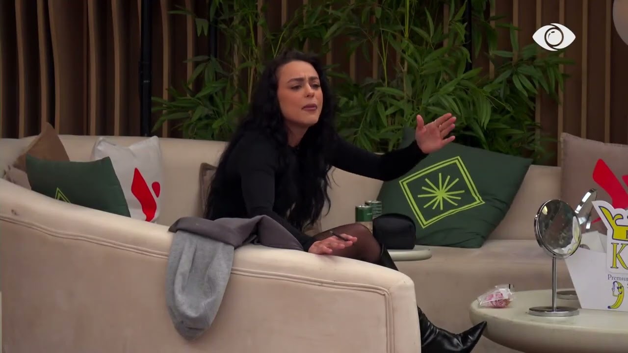 “Po shkatërron veten”/ Debat mes Valbonës dhe Eglit: Ti je një ndër ato