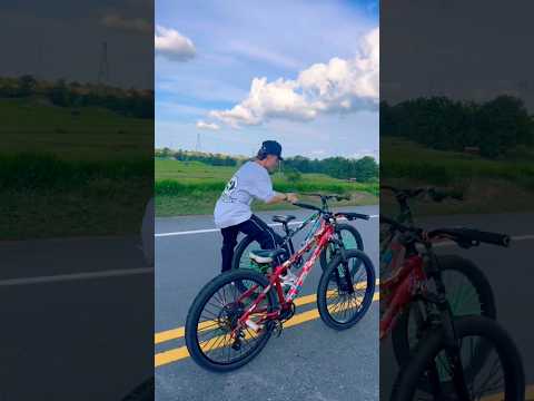 Me pego los cuernos😈 #bikelife #stuntbike #shortvideo #suscribete #bicicleta