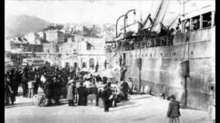 Roberto Murolo:  Santa Lucia Luntana.