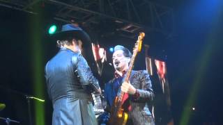 Los Tigres Del Norte - La Taxista (Escapade 2001 Houston, Texas 11/23/12)