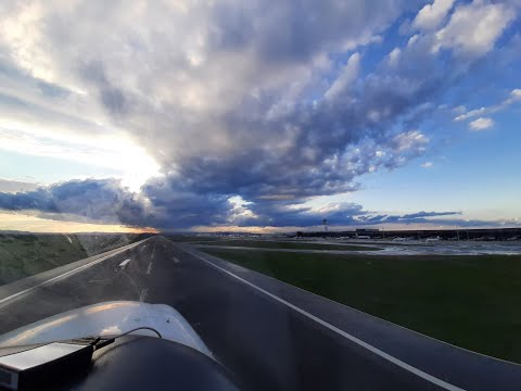 Transfer flight LOAV to LOWW with a DA40
