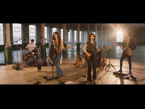 Dea Matrona - Live From A BIG Room