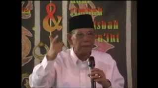 Download lagu KH Hasyim Muzadi   di PP Al Ittihad Poncol 30 April 2014 mp3