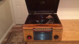 Ac-cent-tchu-ate the Positive - Johnny Mercer