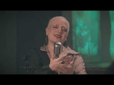 Farnaz Ohadi ft. Antonio Najarro - Longings : "Persian Sevillanas" (Official Video)