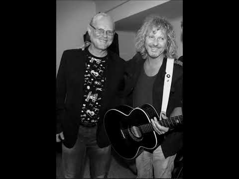 MOTÝLE ZBLÍZKA : Peter NAGY a Vašo PATEJDL (live)