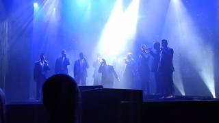 Straight No Chaser - Mary Did You Know?