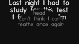 Simple Plan - God must hate me lyrics