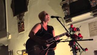 15   nell bryden - shake the tree -  at the old church  st pancras 13 - 09 -12