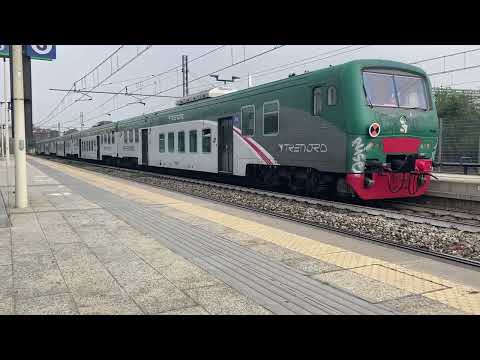 LINEA S9 FORLANINI STATION MILANO , CARROZZE PIANO RIBASSATO TRENORD