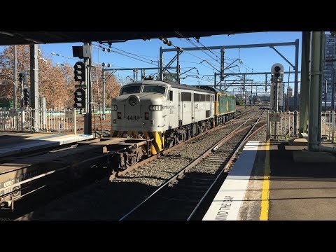 8044 and 4488 with T261 departing Clyde