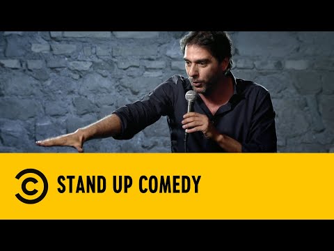 Stand Up Comedy: L'effetto dei social sulla gente - Filippo Giardina - Comedy Central