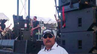 White Lightning by Scott Weiland and The Wildabouts