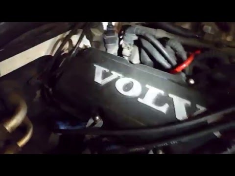 1993 Volvo 240 Wagon Restoration part 3 - Struts, ABS sensors, etc