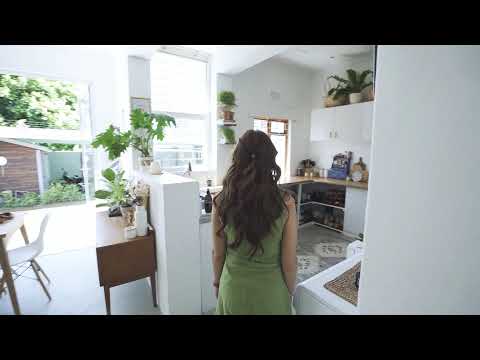 Relaxing Design For Kitchen and Laundry Area