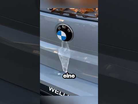 🚗💦 Warum spritzt Wasser aus dem BMW-Logo?! 😱 #BMW #Auto #Shorts