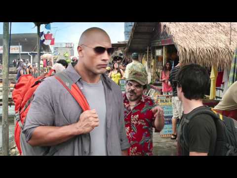 Journey 2: The Mysterious Island (Featurette)