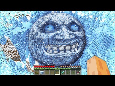 Discover FREEZ LUNAR MOON in Minecraft Winter Biome!