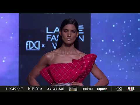 #FDCIxLFW | LAKMÉ LUMI CREAM PRESENTS ALPANA NEERAJ #LITIWITHLUMI