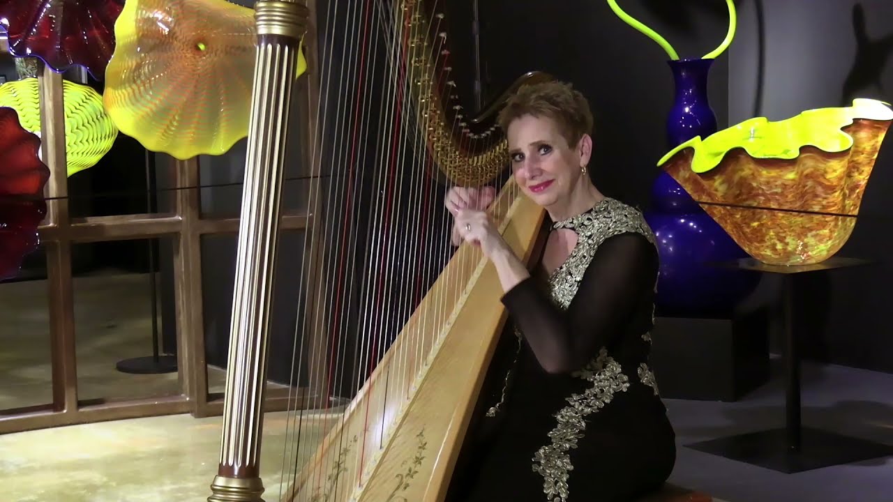 Hire The Elegant Harp Harpist in West Palm Beach, Florida