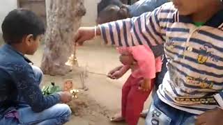 preview picture of video 'Shiv pooja by children'