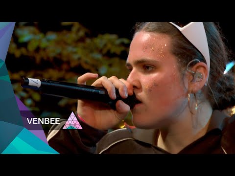 Venbee - Messy in Heaven (Glastonbury 2023)
