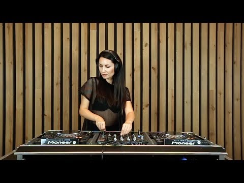 Nifra - Live in the mix 4